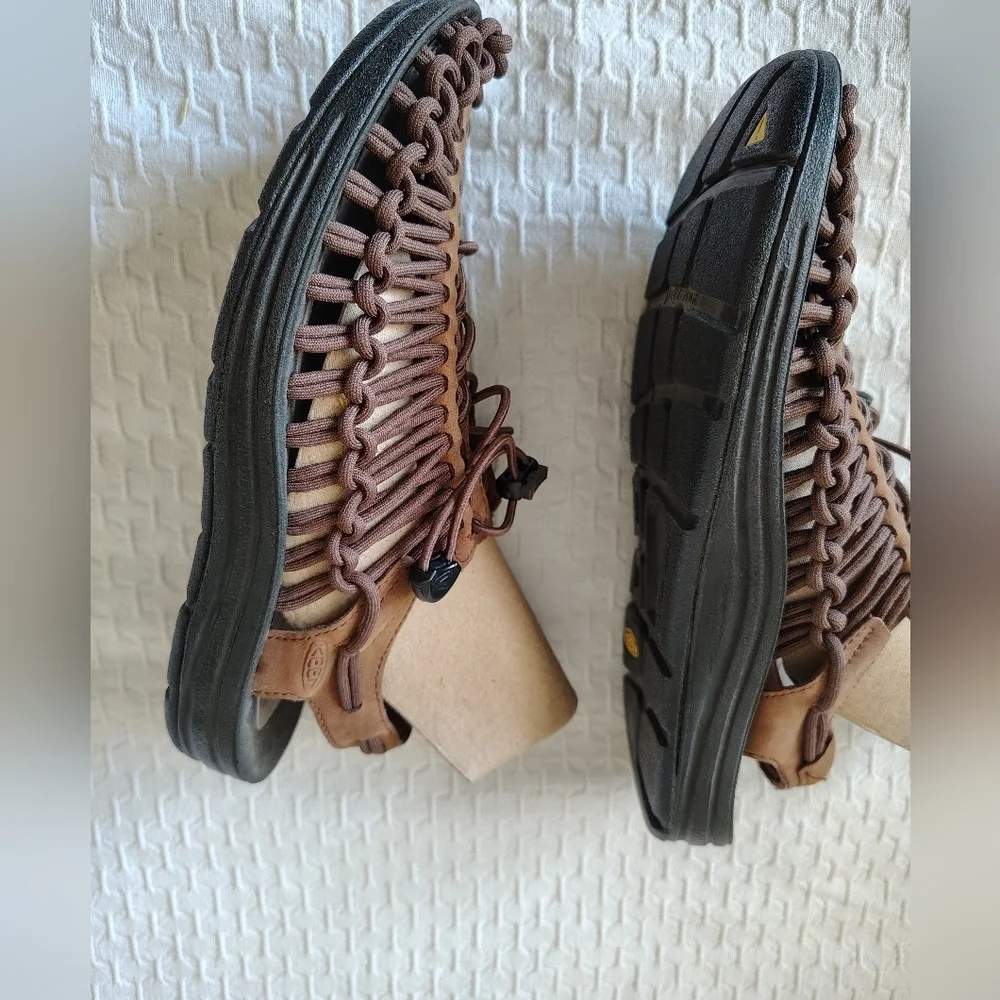 KEEN Men's Brown Sandals Size 7